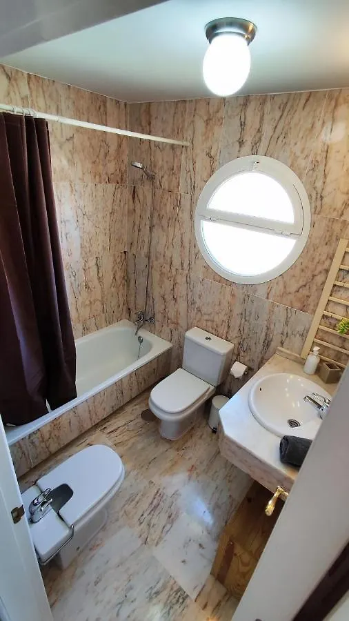 דירות 2Bdr Penthouse, Terrace, Bbq, Pools And Sea View In בנאלמדנה 0*,
